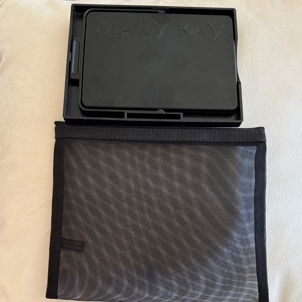 Mary Kay Black Mirror with tray and case